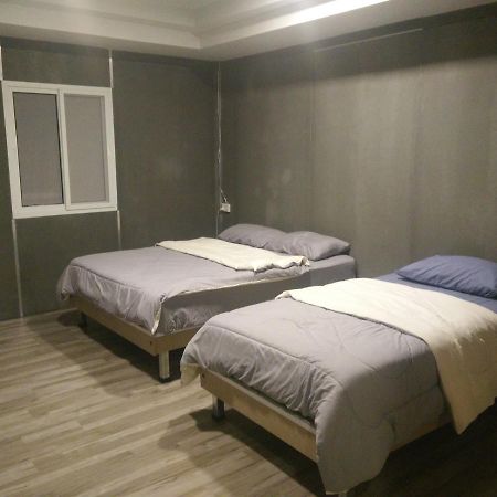 X Kingdom Guest House Chiang Mai Zewnętrze zdjęcie